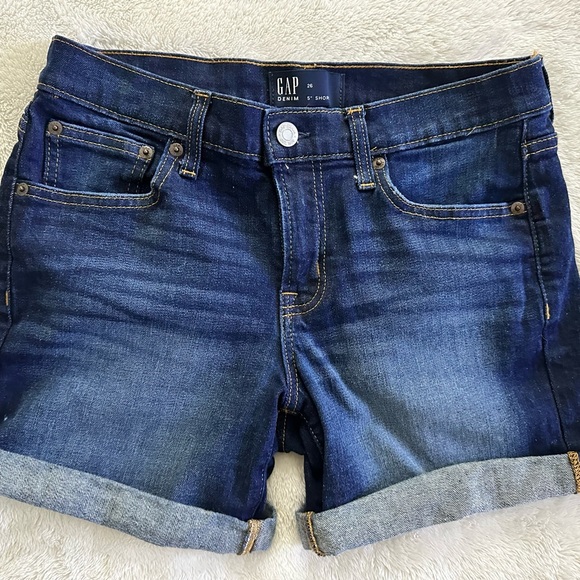 Shorts bundle and a shirt, various types. Sizes S - Picture 4 of 5